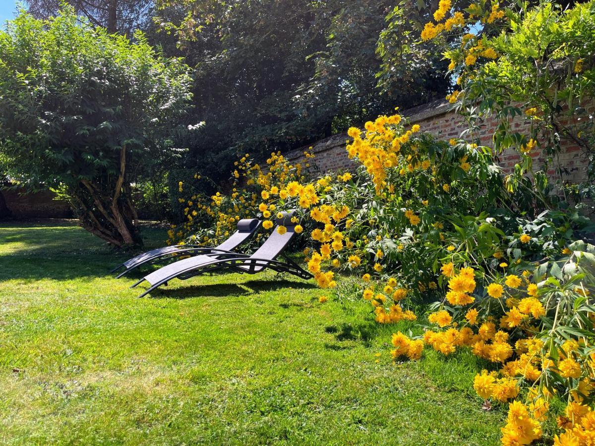 Bed & Breakfast Chateau D'aigneville *
